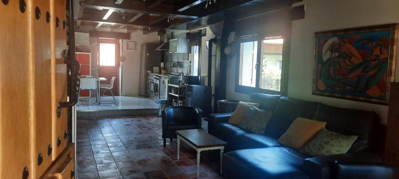 Villa La Casa De Abajo Llanes Esterno foto